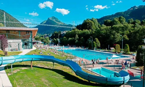 Morzine swimming pool